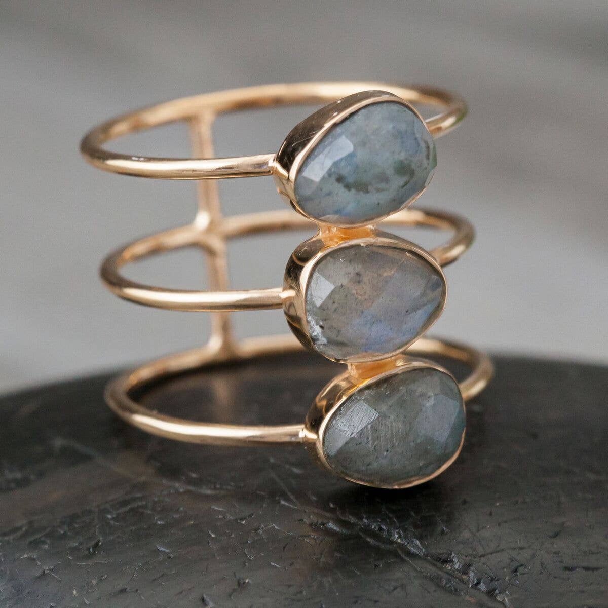 Gold Plated Labradorite Bar Ring: 10