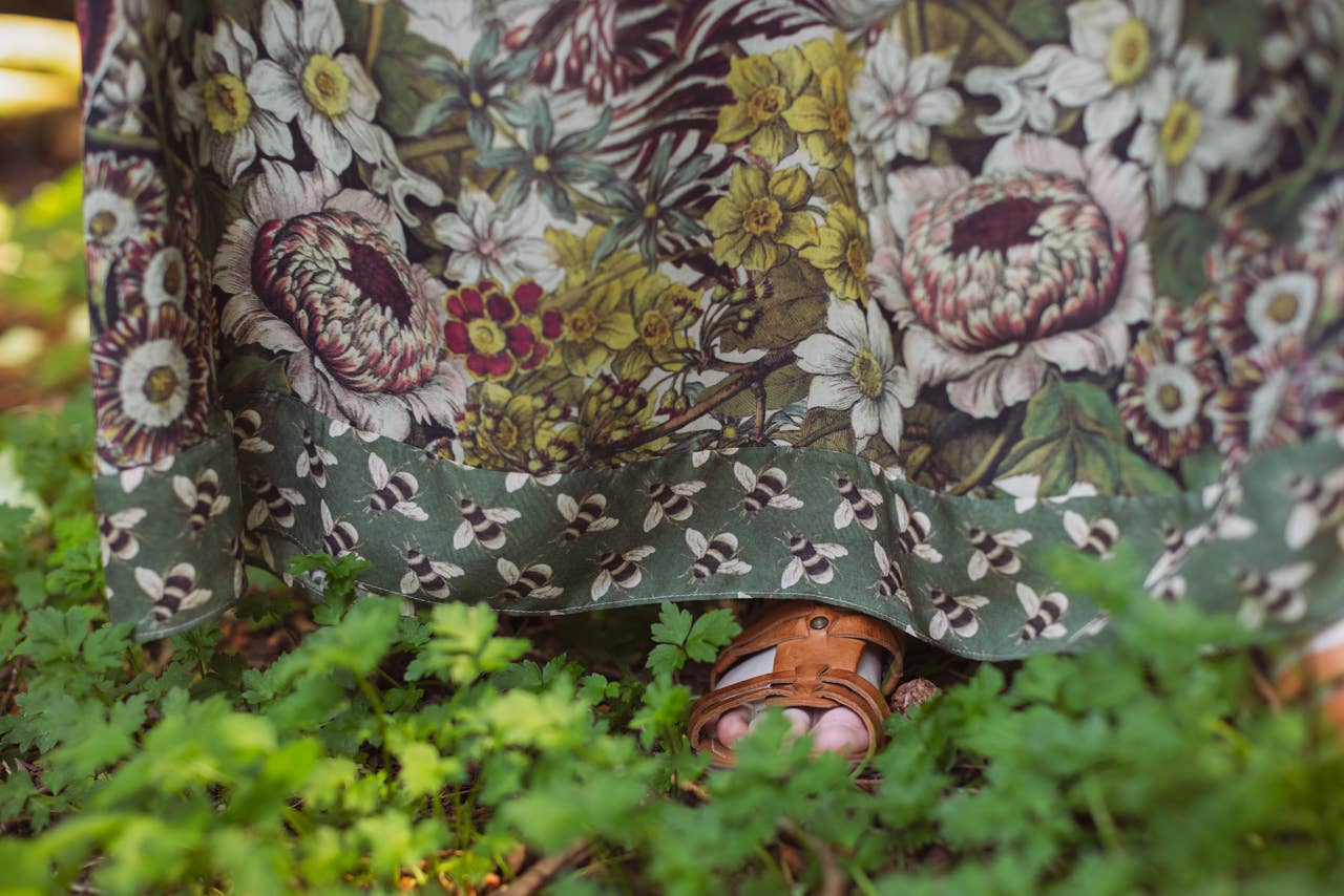 Love Grows Wild Bohéme Slip Dress With Bees: L/XL (fits approx. size 12-16)