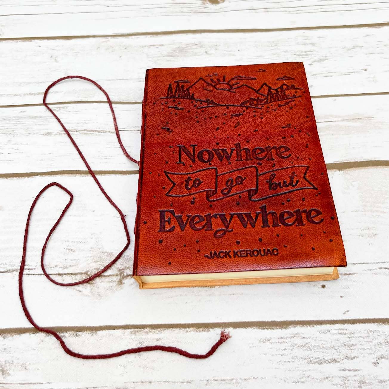 Nowhere And Everywhere Leather Journal - 5x7 Lined: Elastic Band