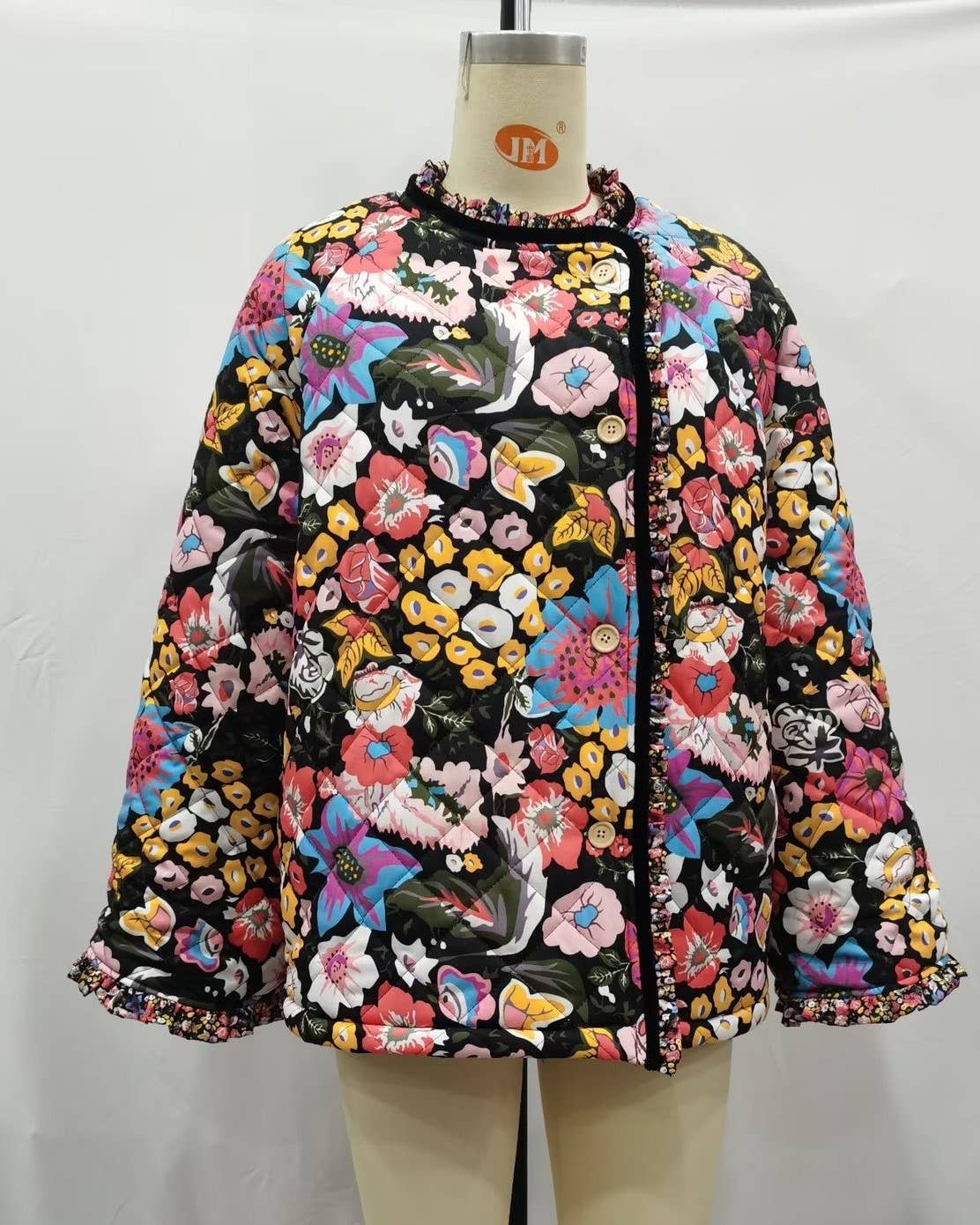 Floral-Printed Flared-Sleeved Casuals Jacket: Floral / L
