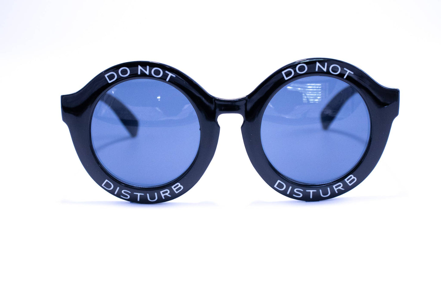 DO NOT DISTURB