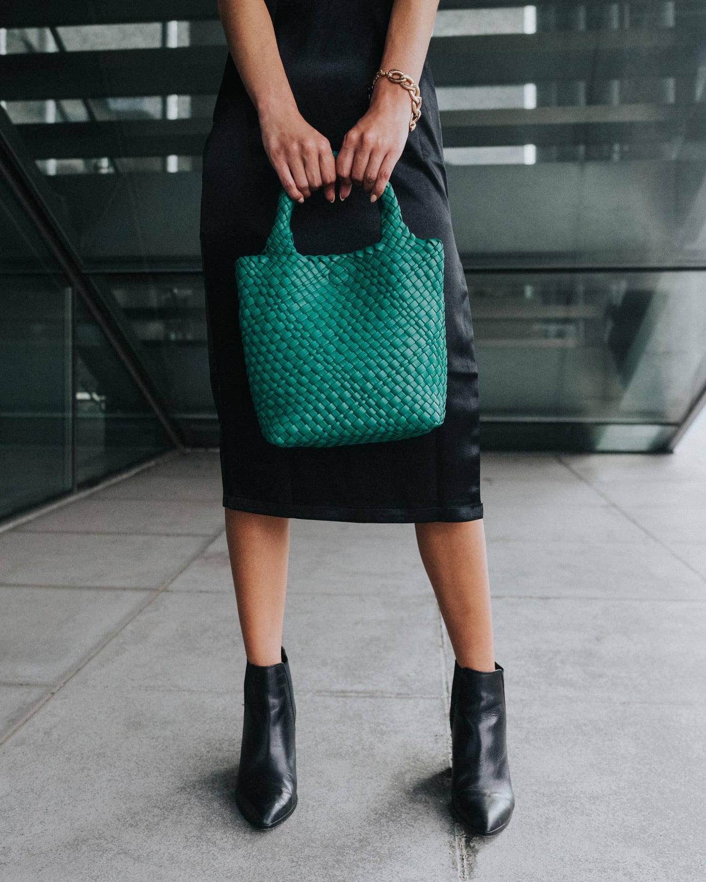 Eloise Small Recycled Vegan Tote Bag in Green