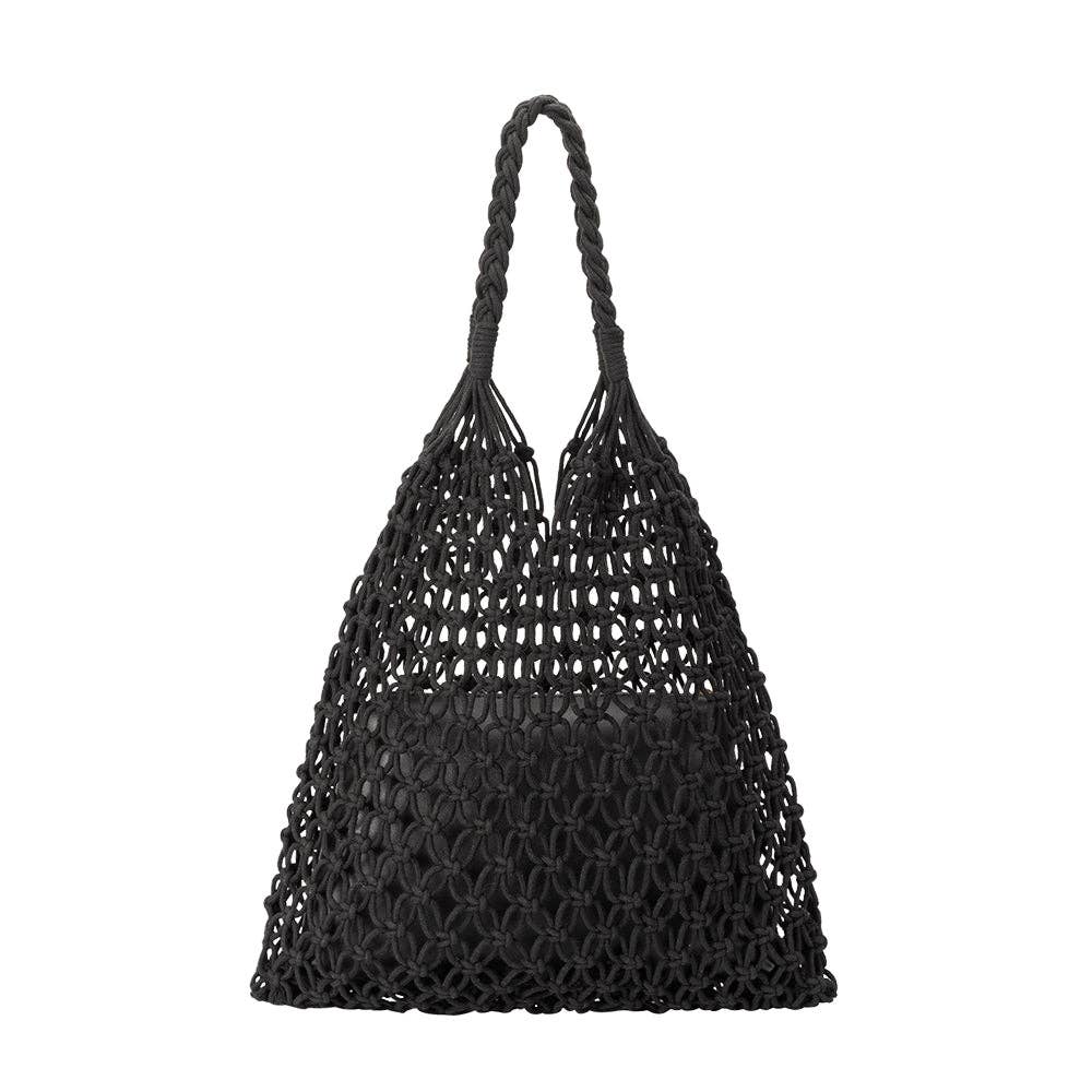 Izzy Medium Shoulder Bag in Black