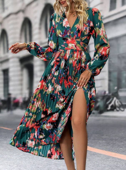 Stylish Printed V-Neck Slit Long-Sleeved Dress: Green / M